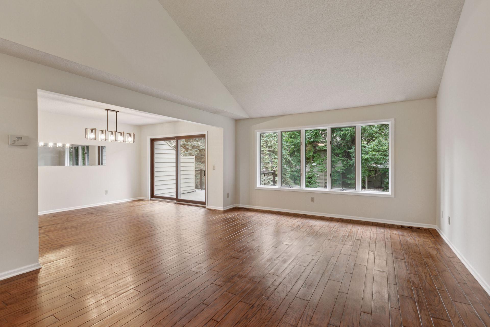 7406 Cahill Road Edina, MN 55439 - Photo 5 of 52