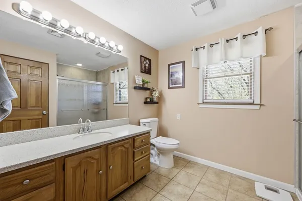 $559,000 | 54 Helen Street, Chicopee, MA 01020