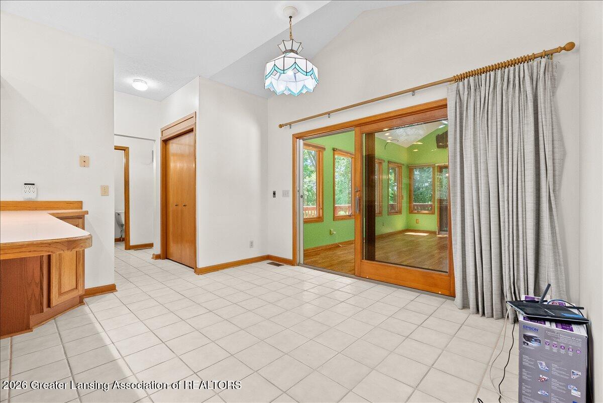 8106 South Allen Road Ashley, MI 48806 - Photo 14 of 57