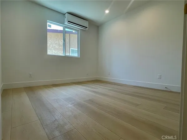 $1,995 | 7328 McLaren Avenue, West Hills, CA 91307