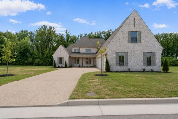 $639,999 | 5371 Kaitlynn Rose Drive West, Lakeland, TN 38002