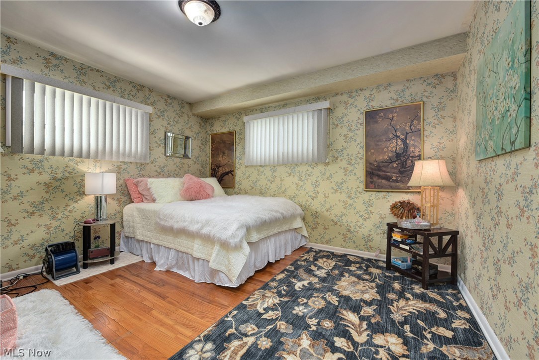 7216 Oakwood Road Parma, OH 44130 - Photo 17 of 30