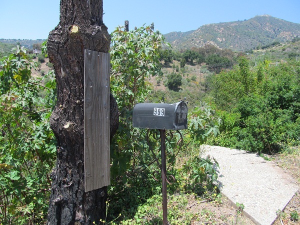 999 Coyote Road Santa Barbara, CA 93108 - Photo 2 of 12 an aerial view of a house next to a yard