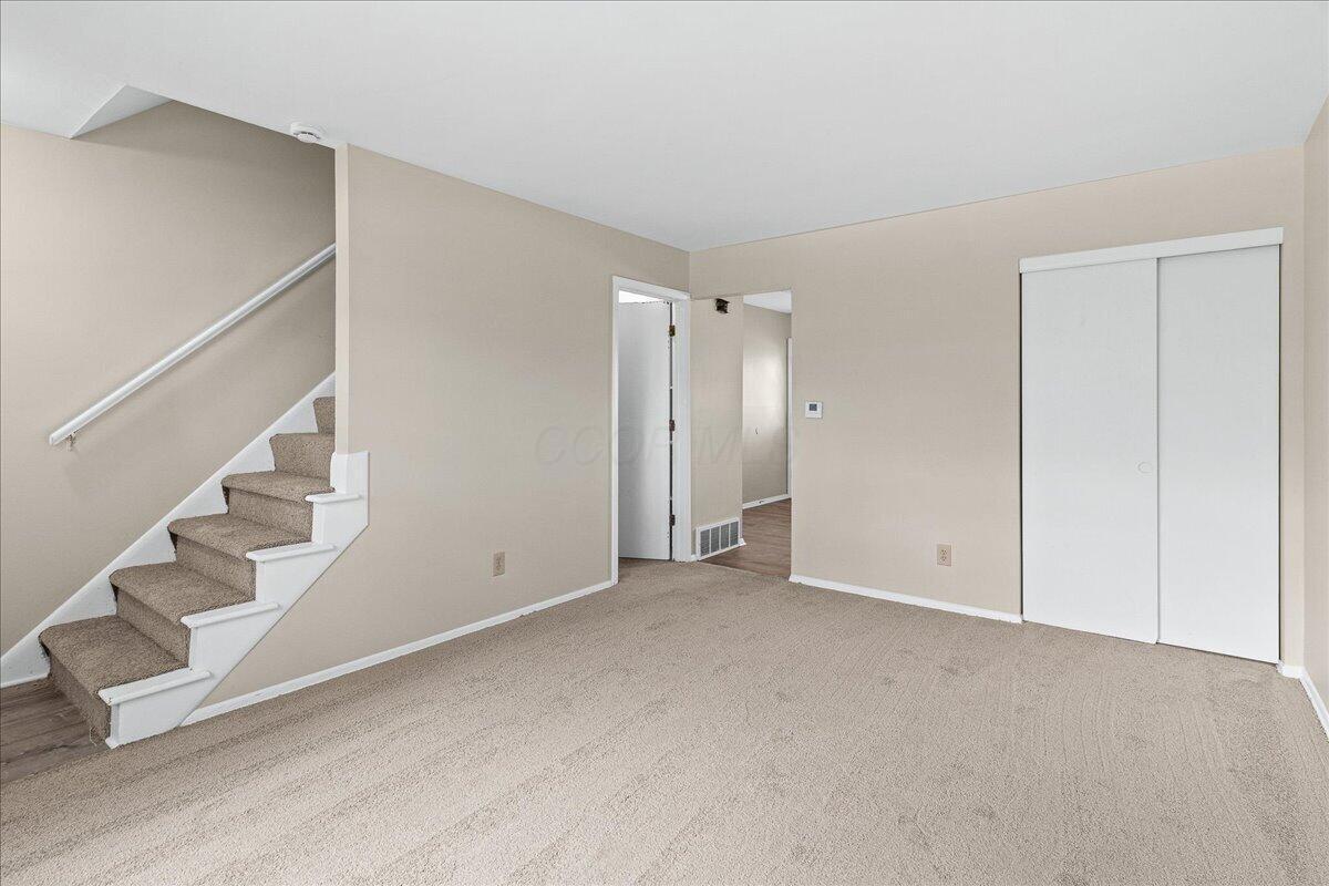 699 Hillsdowne Road, Unit AD Westerville, OH 43081 - Photo 5 of 24