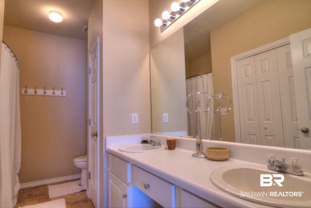 1483 Sandy Lane, Unit 1483 Gulf Shores, AL 36542 - Photo 9 of 26 Master Bath