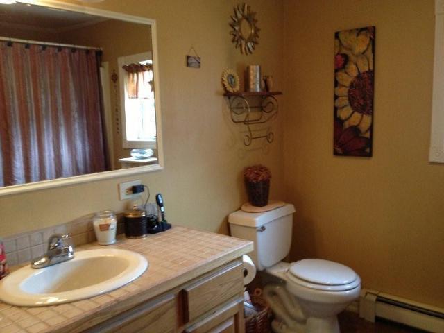 2108 West River Road Sidney, ME 04330 - Photo 13 of 24 Bathroom.