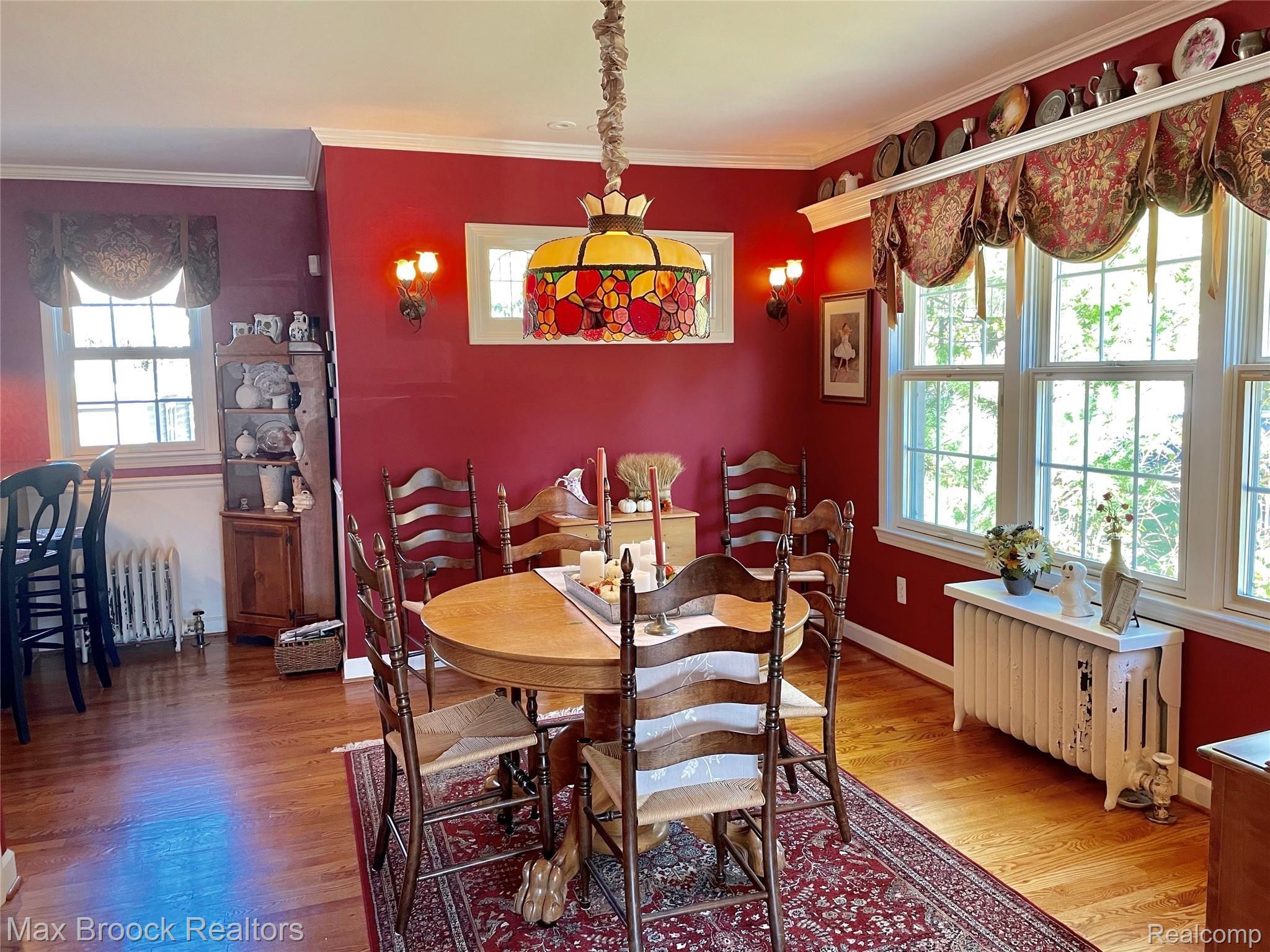 1922 Wiltshire Road Berkley, MI 48072 - Photo 8 of 40 fullsizeoutput_b28.jpeg