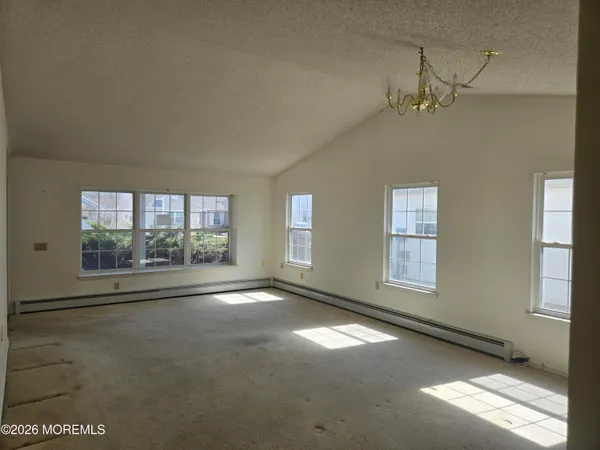 $305,000 | 17 Trent Drive, Toms River, NJ 08757