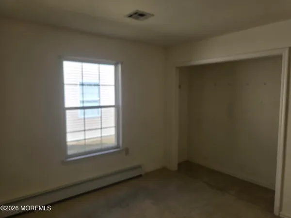 $305,000 | 17 Trent Drive, Toms River, NJ 08757
