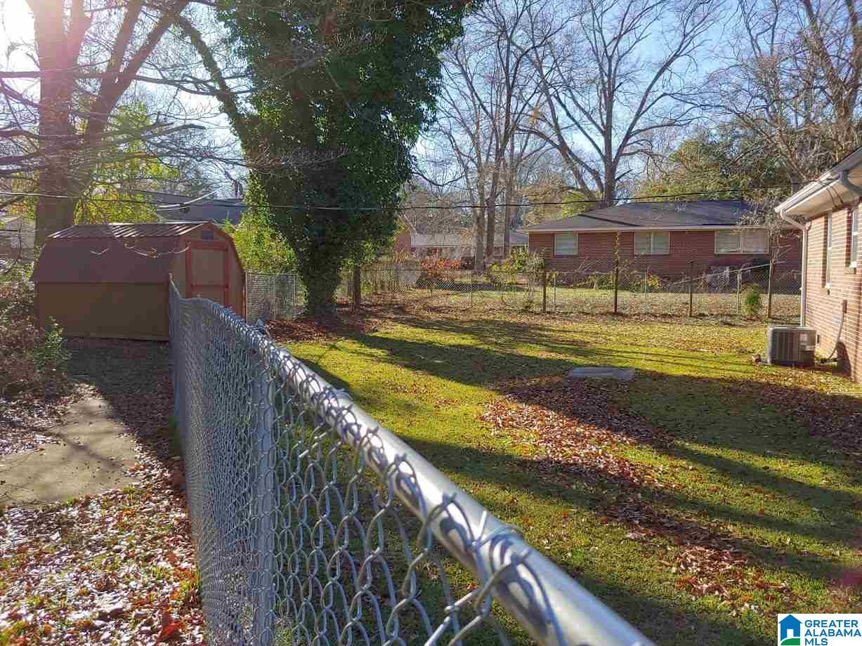 207 West Walnut Street Sylacauga, AL 35150 - Photo 4 of 16