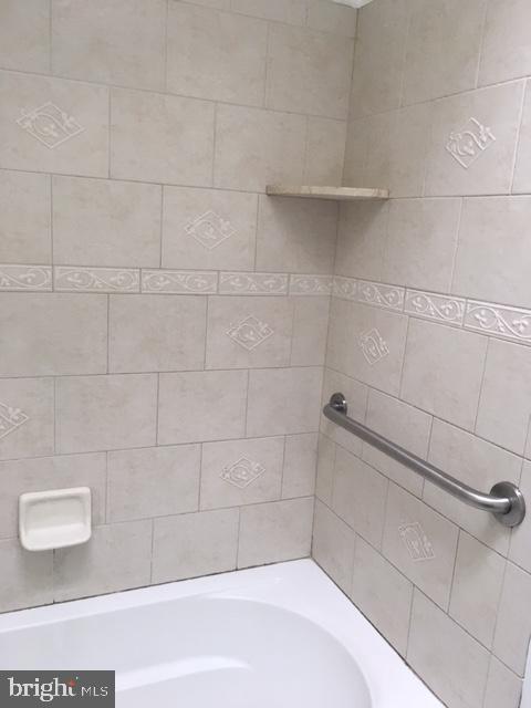 1839 Tomlinson Road Philadelphia, PA 19116 - Photo 3 of 16 Gallery Image 3