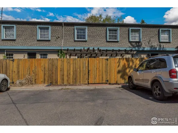 $350,000 | 9424 East Girard Avenue, Denver, CO 80231