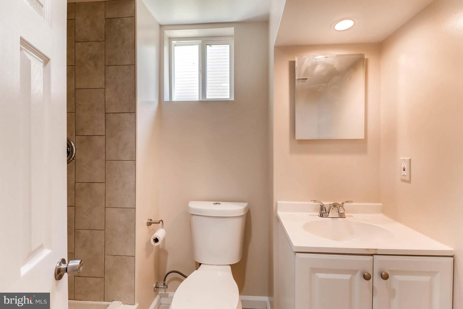 8611 Pilsen Road Randallstown, MD 21133 - Photo 24 of 27 Bath