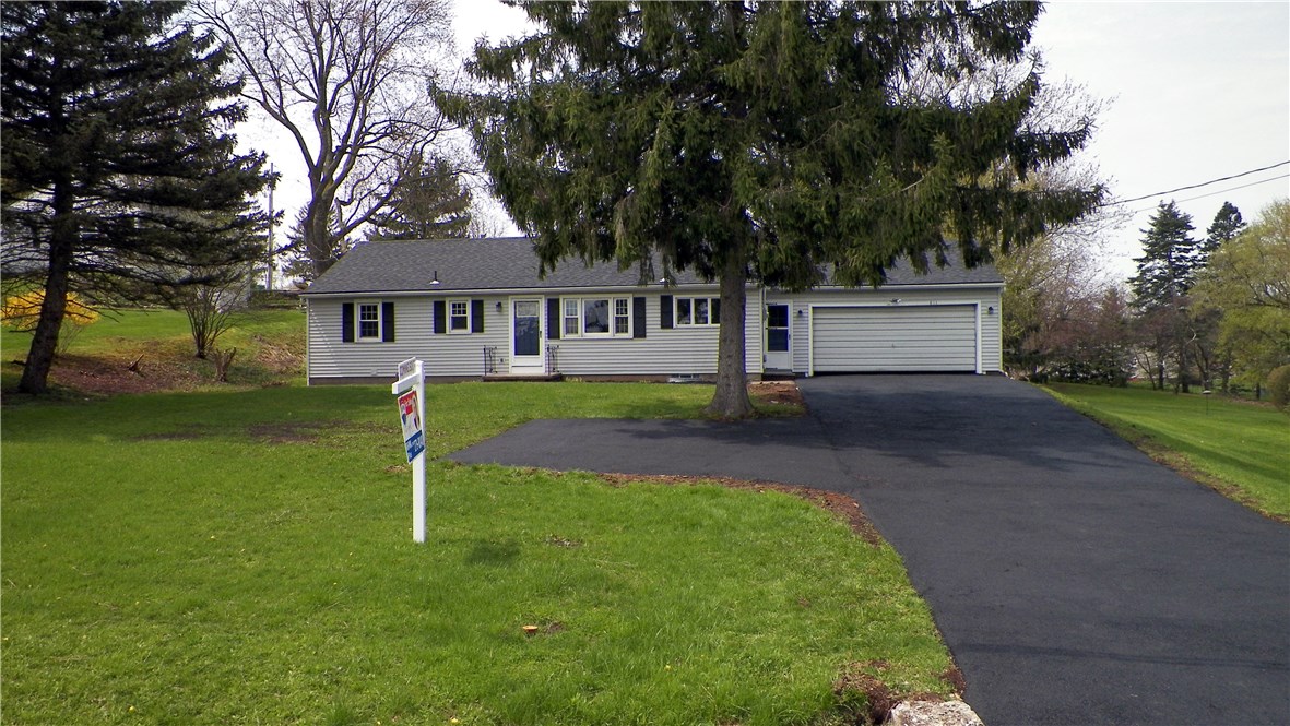 811 Moseley Road Perinton, NY 14450 - Photo 1 of 1 Gallery Image 1