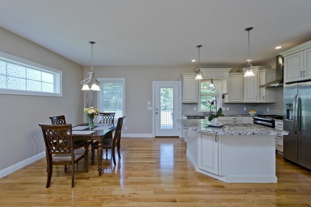 282 Shaker Road Westfield, MA 01085 - Photo 17 of 41 Gallery Image 17