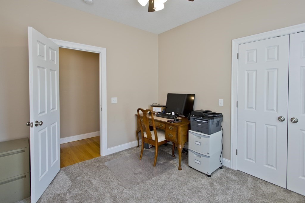 282 Shaker Road Westfield, MA 01085 - Photo 36 of 41 Gallery Image 36