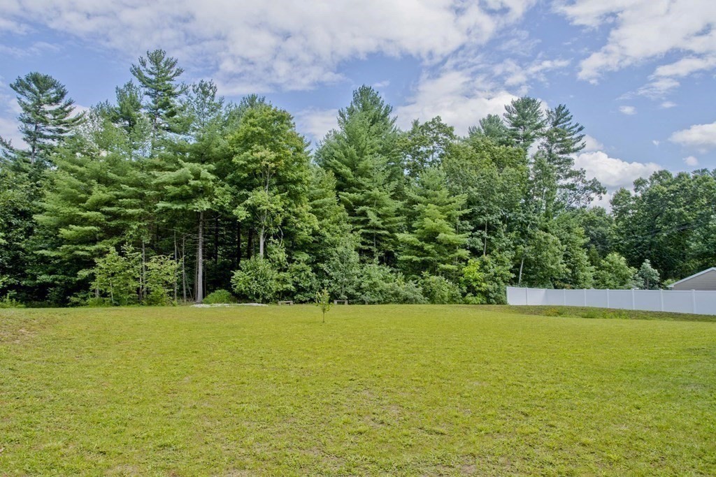 282 Shaker Road Westfield, MA 01085 - Photo 10 of 41 Gallery Image 10