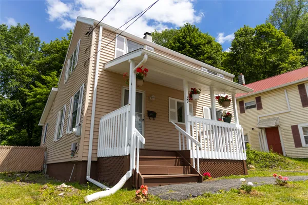 $159,999 | 29 Delmar Street, Binghamton, NY 13903