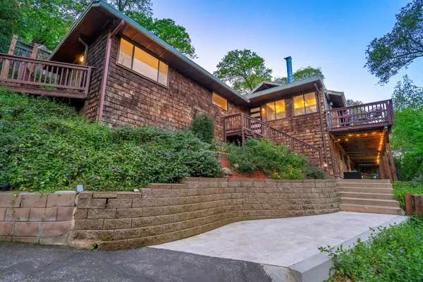 $2,498,000 | 52 Jackson Street, Los Gatos, CA 95030