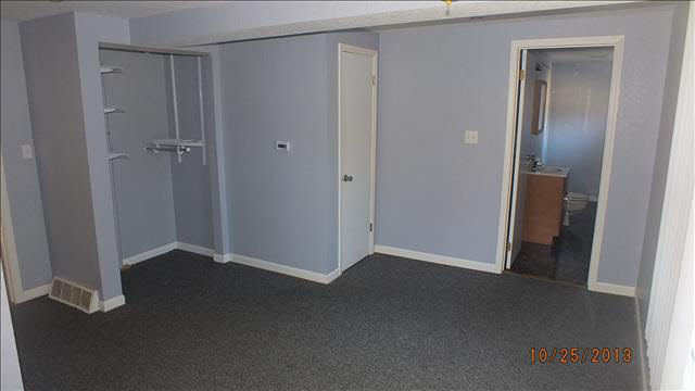 9401 Summerfield Road Temperance, MI 48182 - Photo 12 of 15 Master Bedroom