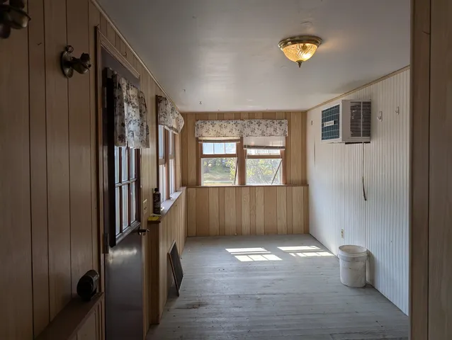 $199,000 | 320 Wisconsin Avenue, Boscobel, WI 53805