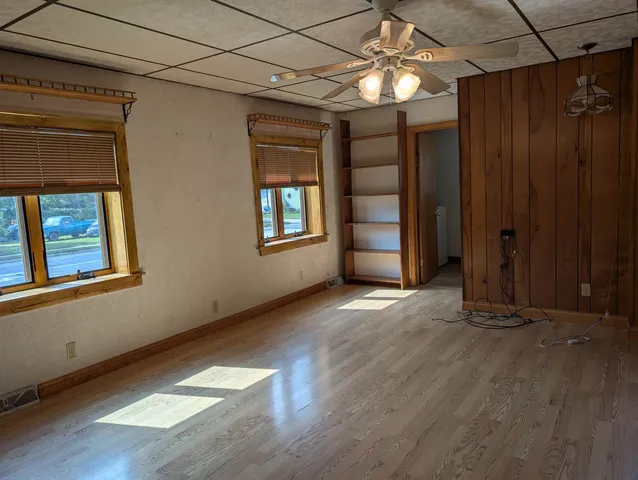 $199,000 | 320 Wisconsin Avenue, Boscobel, WI 53805