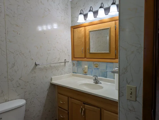 $199,000 | 320 Wisconsin Avenue, Boscobel, WI 53805