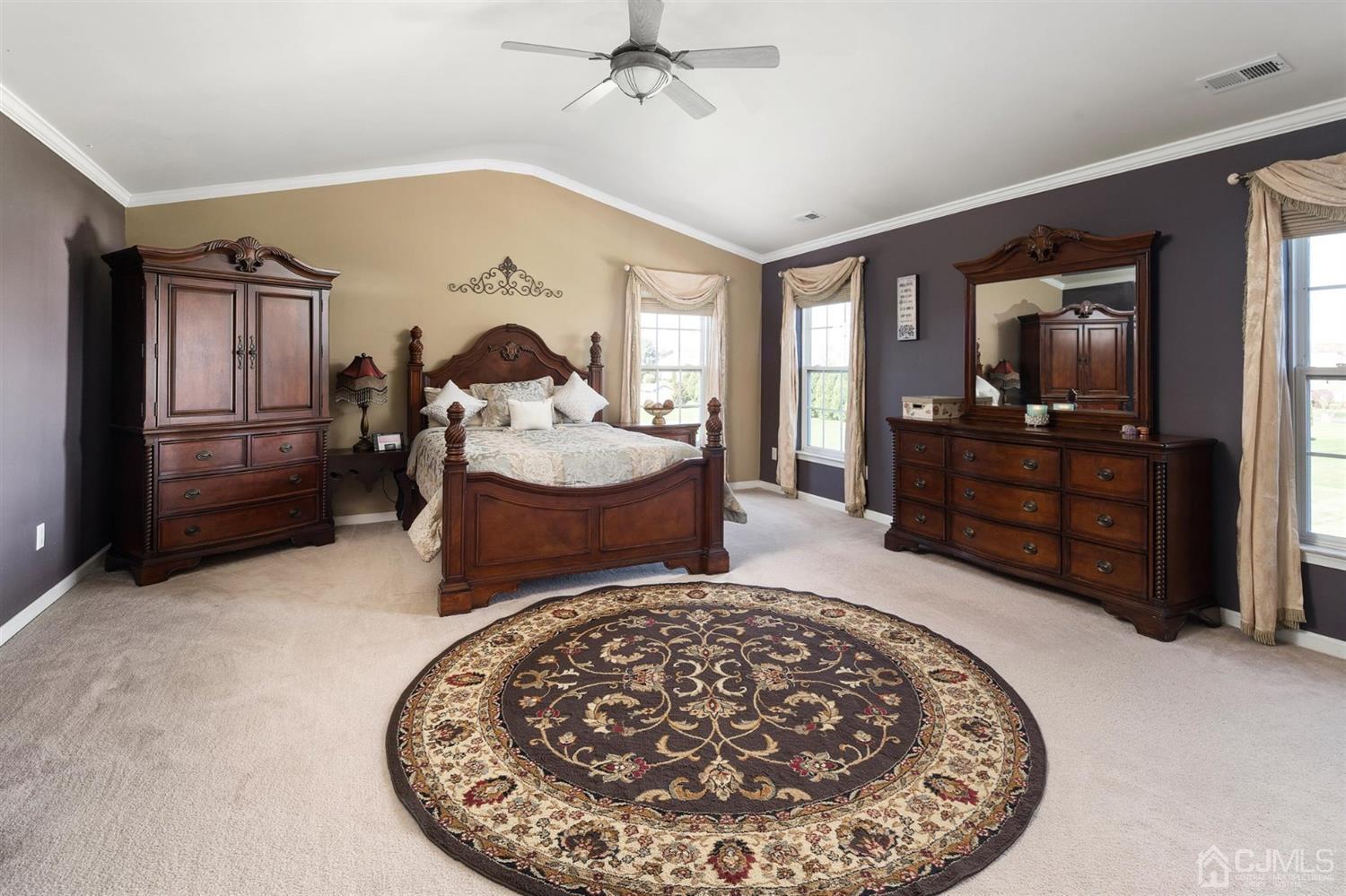 9 Sunflower Road Somerset, NJ 08873 - Photo 16 of 25 Gallery Image 16