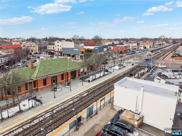 $299,999 | 57 Clark Court, Unit 57, Rutherford, NJ 07070