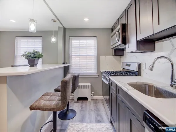 $299,999 | 57 Clark Court, Unit 57, Rutherford, NJ 07070