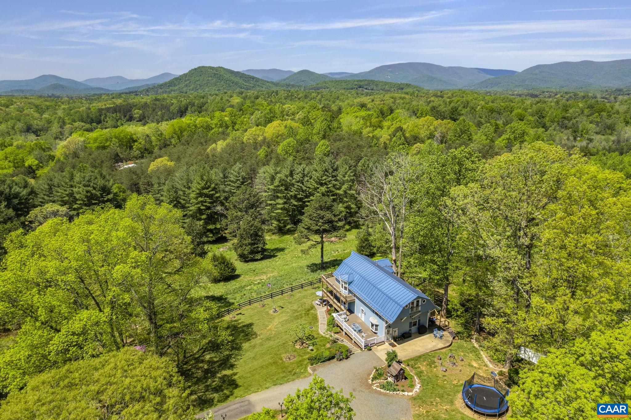 1407 Chapman Road Stanardsville, VA 22973 - Photo 6 of 75 Gallery Image 6