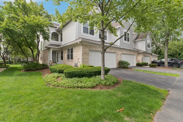 $3,000 | 122 Bay Drive, Itasca, IL 60143