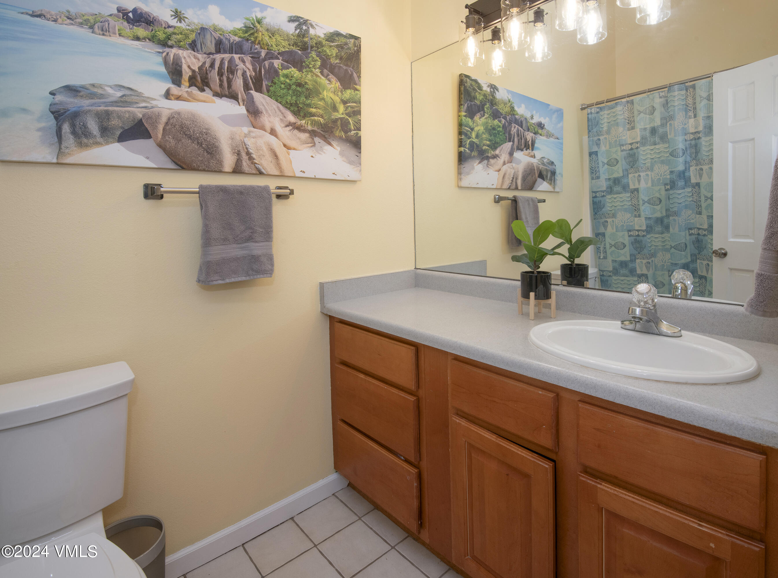 6 Ringneck Eagle, CO 81631 - Photo 21 of 59 a bathroom with a sink and a mirror