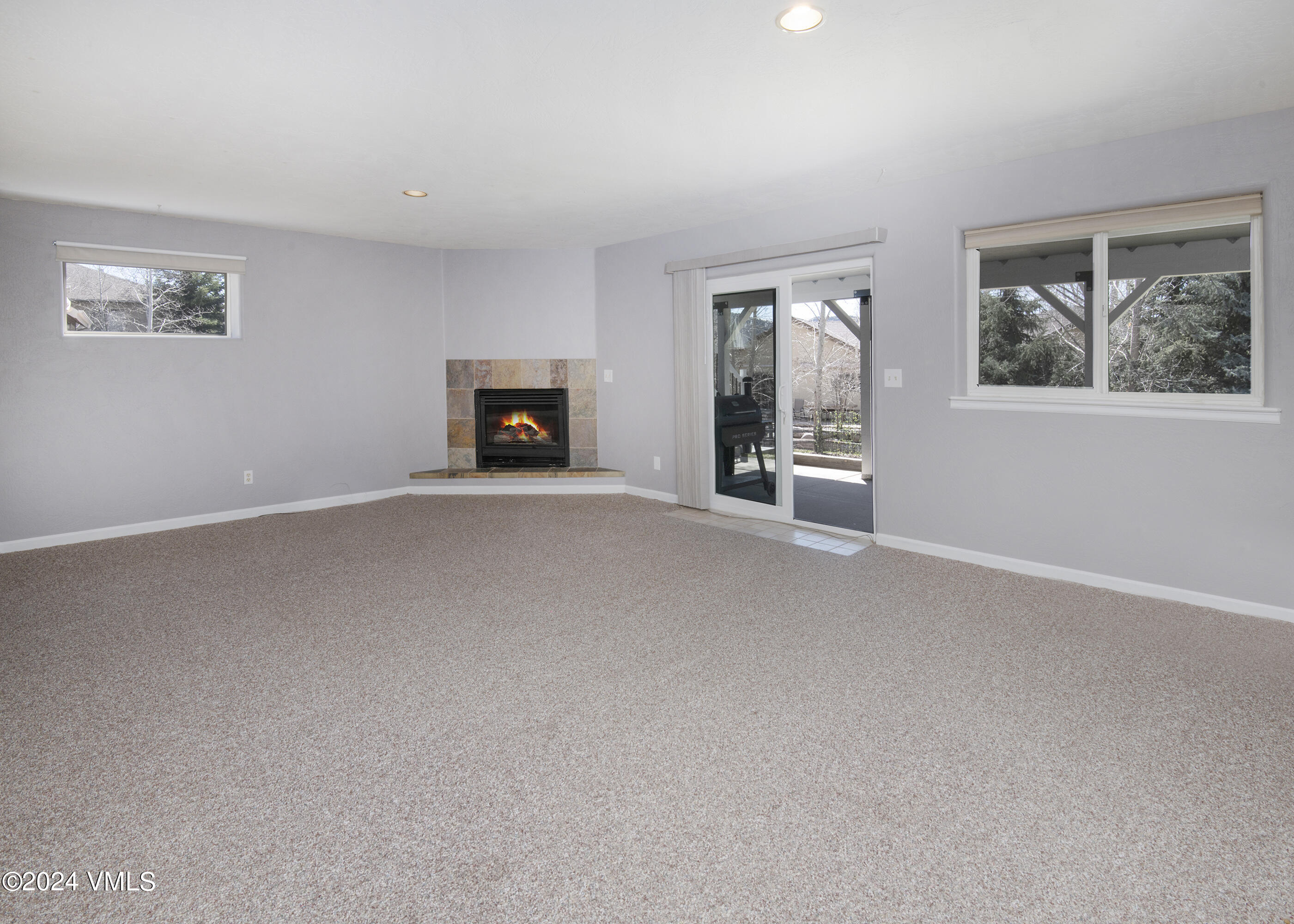 6 Ringneck Eagle, CO 81631 - Photo 30 of 59 an empty room with windows