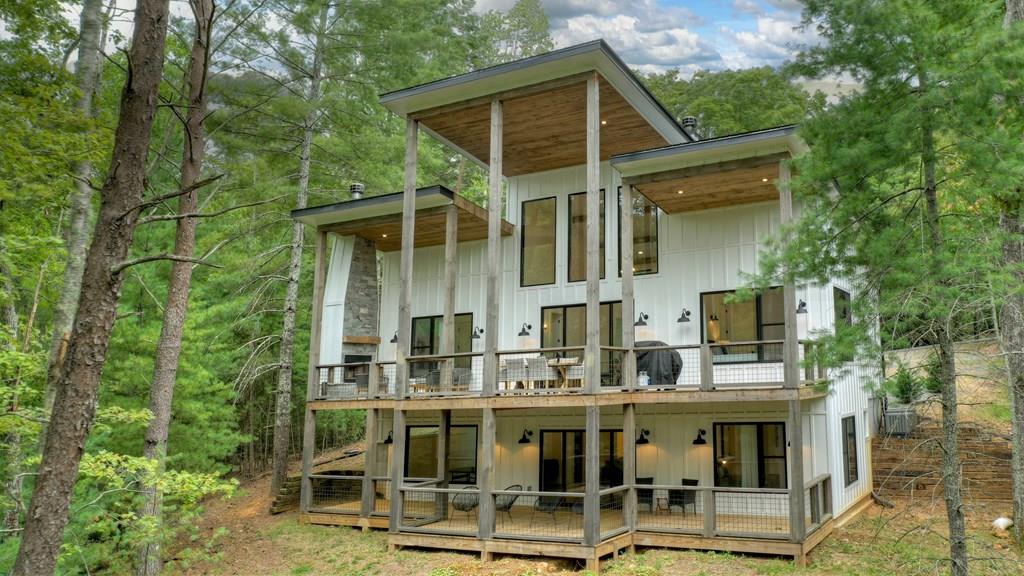 100 Oak View Road Blue Ridge, GA 30513 - Photo 1 of 63 Main View