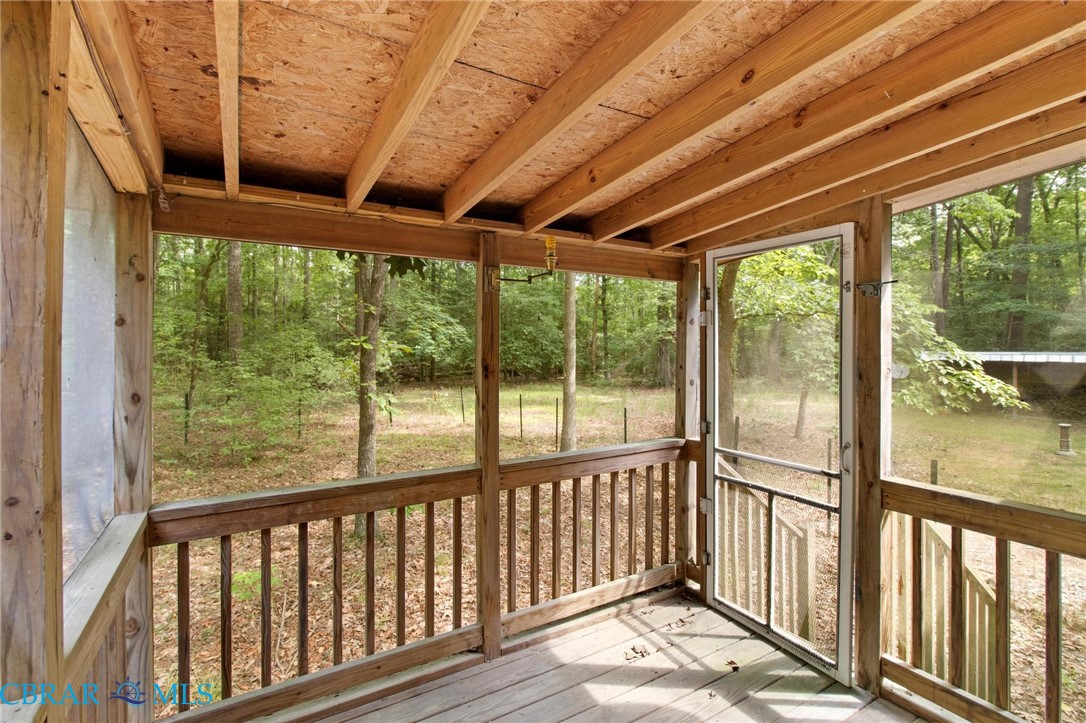 7695 Wagon Run Road Gloucester, VA 23061 - Photo 27 of 40