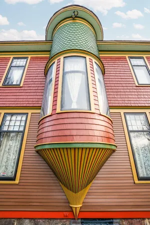 $339,999 | 1401 Greenwood Avenue, Jackson, MI 49203