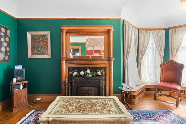 $339,999 | 1401 Greenwood Avenue, Jackson, MI 49203