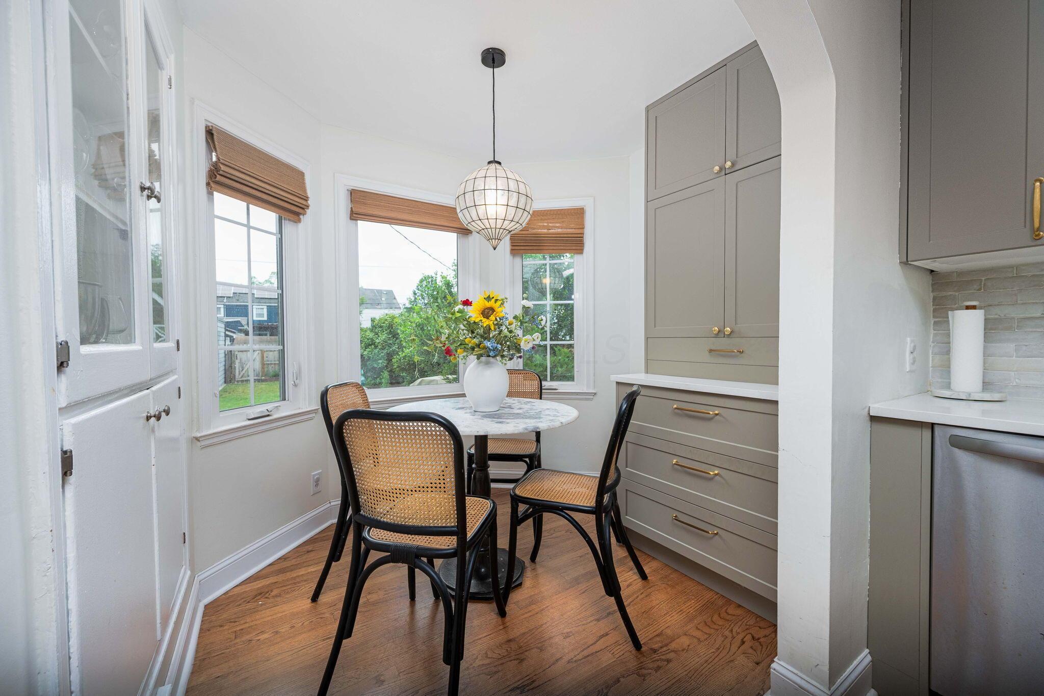 922 South Remington Road Columbus, OH 43209 - Photo 18 of 56 Breakfast Nook