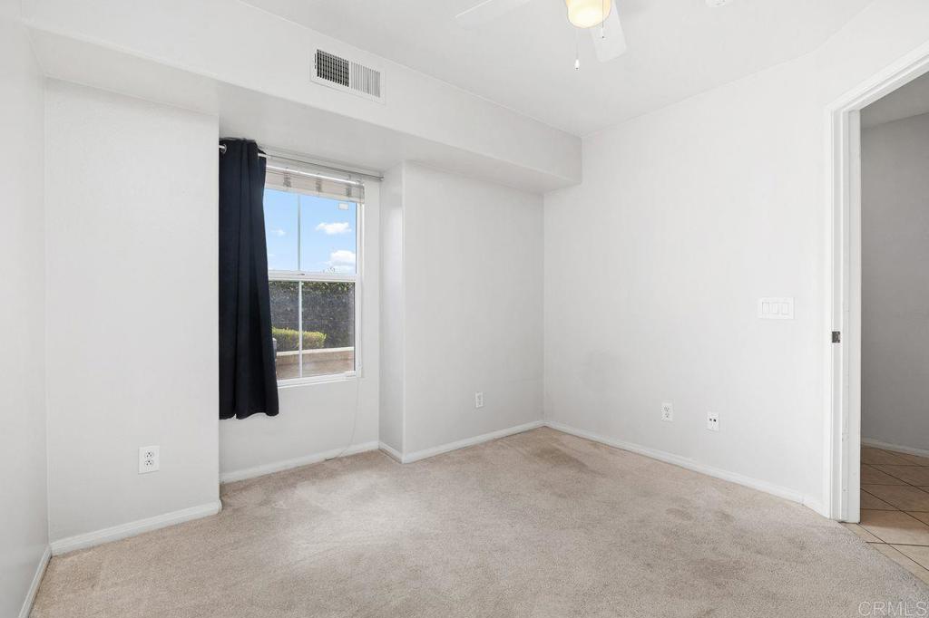 112 Via Sovana Santee, CA 92071 - Photo 6 of 52