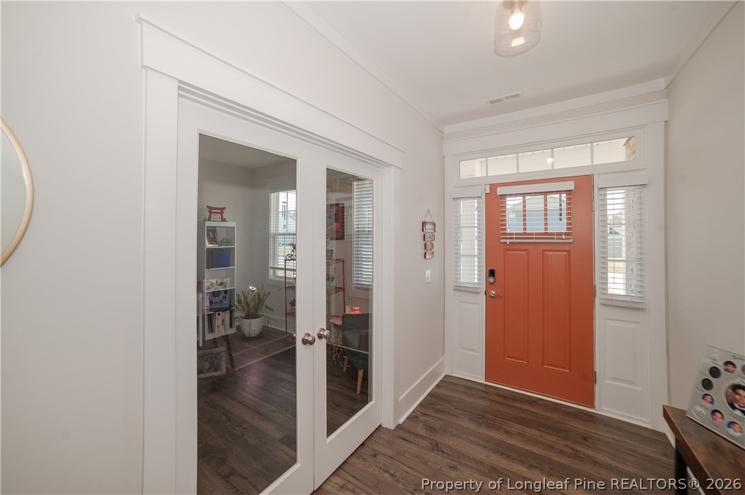 1537 Creekwood Road Hope Mills, NC 28348 - Photo 2 of 41
