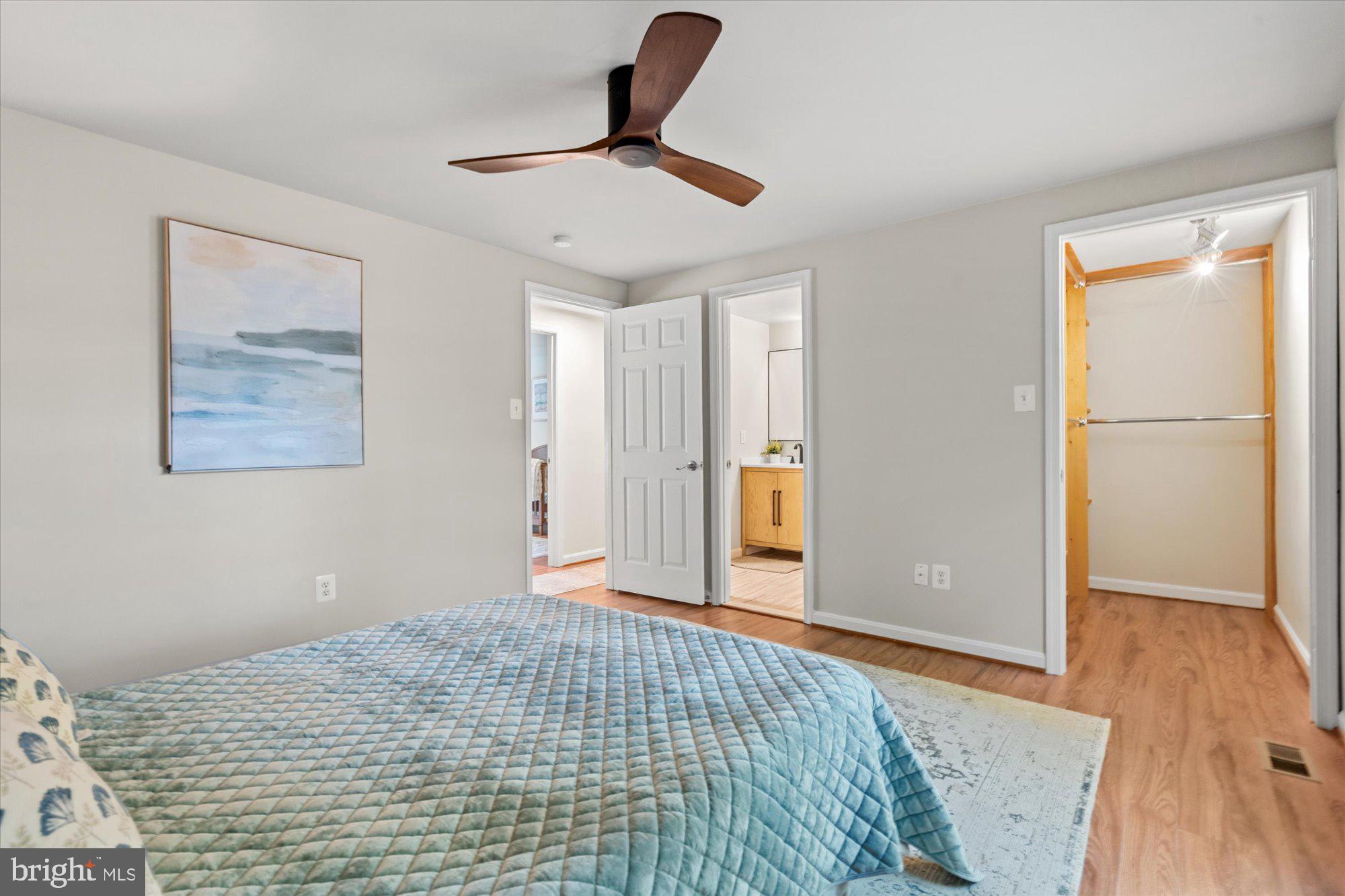 2228 Cocquina Drive Reston, VA 20191 - Photo 20 of 36