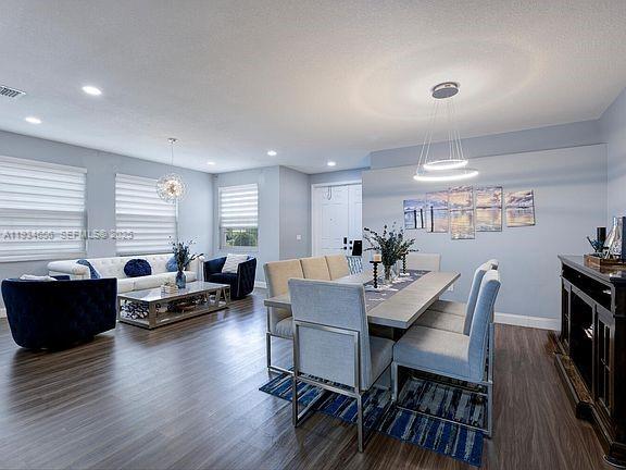 2738 Misty Oaks Circle Royal Palm Beach, FL 33411 - Photo 10 of 14