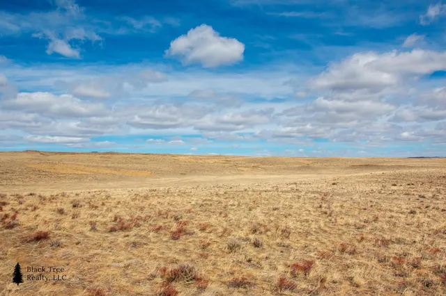 $47,000 | 353 Frontier Street, Casper, WY 82601