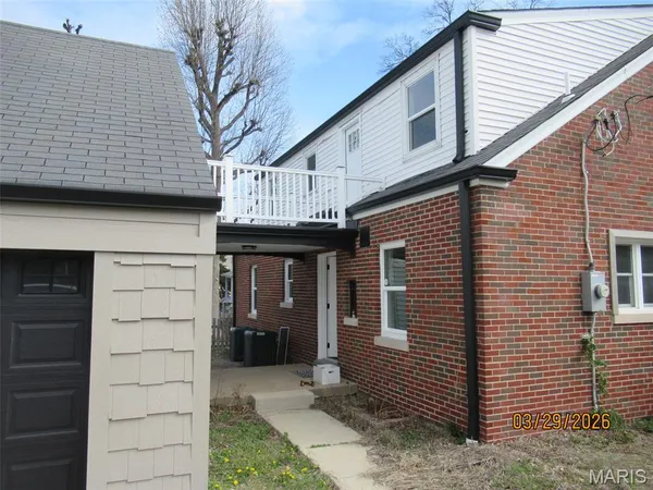 $750,000 | 803 North Kirkwood Road, Kirkwood, MO 63122