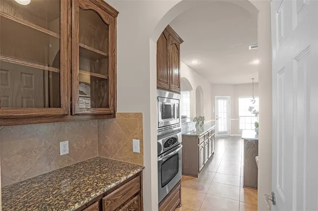 $699,000 | 613 Gene Autry Lane, Murphy, TX 75094