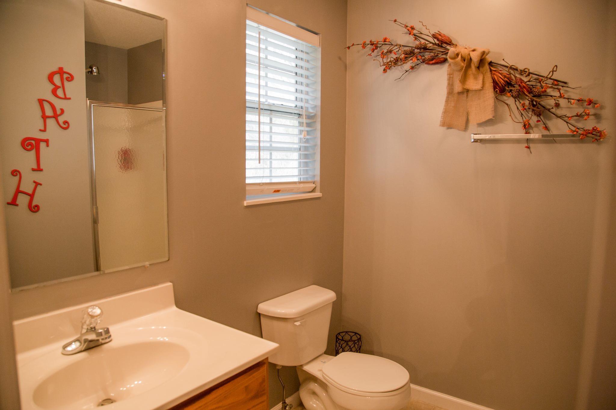 6526 Hugh Willis Road Powell, TN 37849 - Photo 14 of 15 image