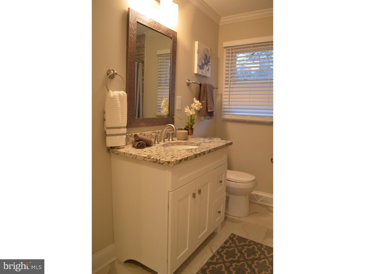 54 Harvard Road Pennsville, NJ 08070 - Photo 11 of 14 Bathroom