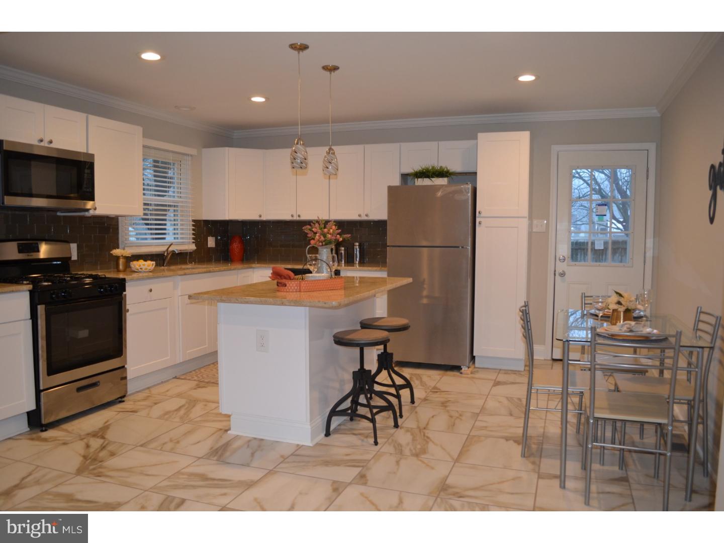 54 Harvard Road Pennsville, NJ 08070 - Photo 5 of 14 Kitchen