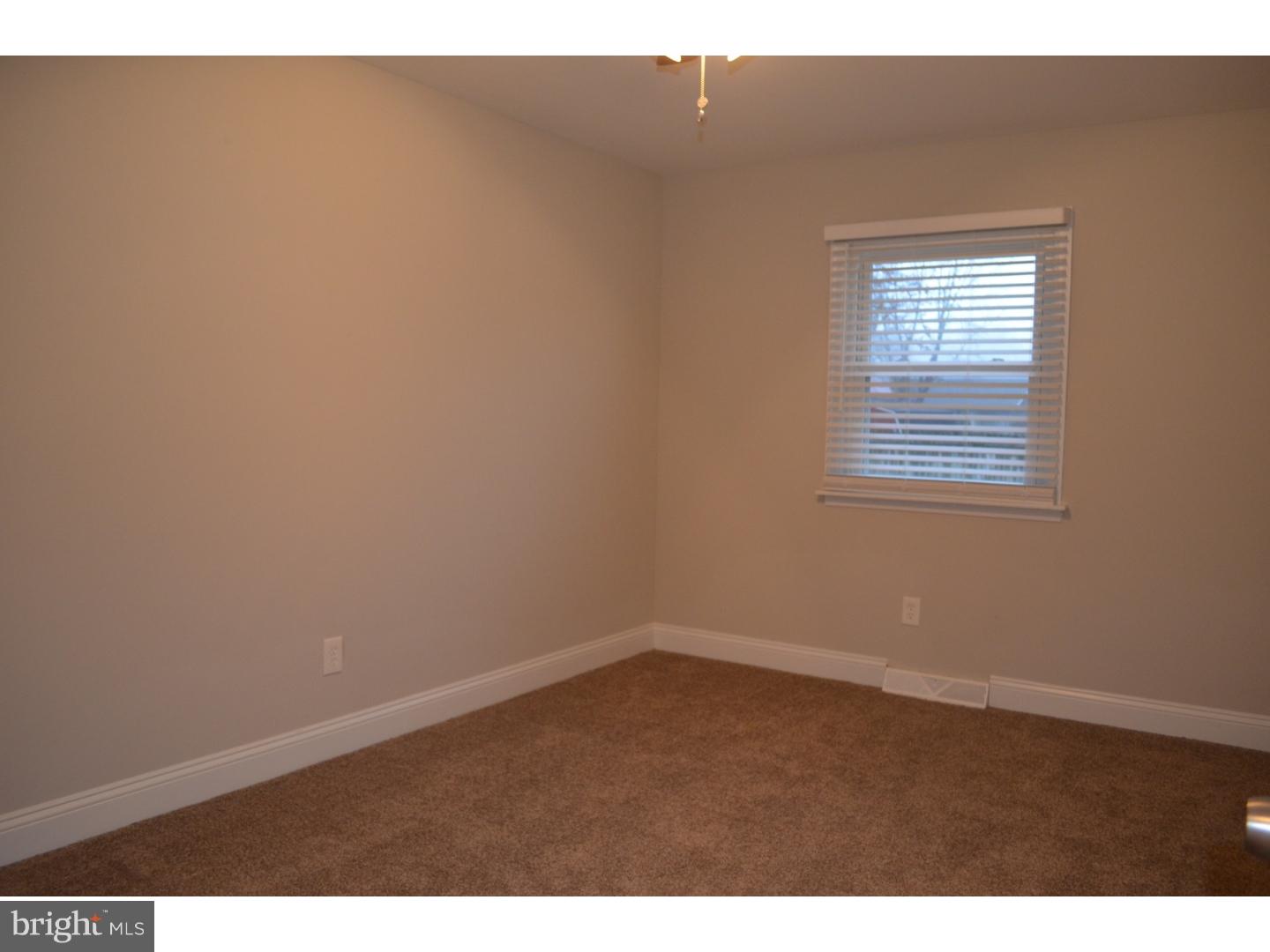54 Harvard Road Pennsville, NJ 08070 - Photo 9 of 14 Bedroom